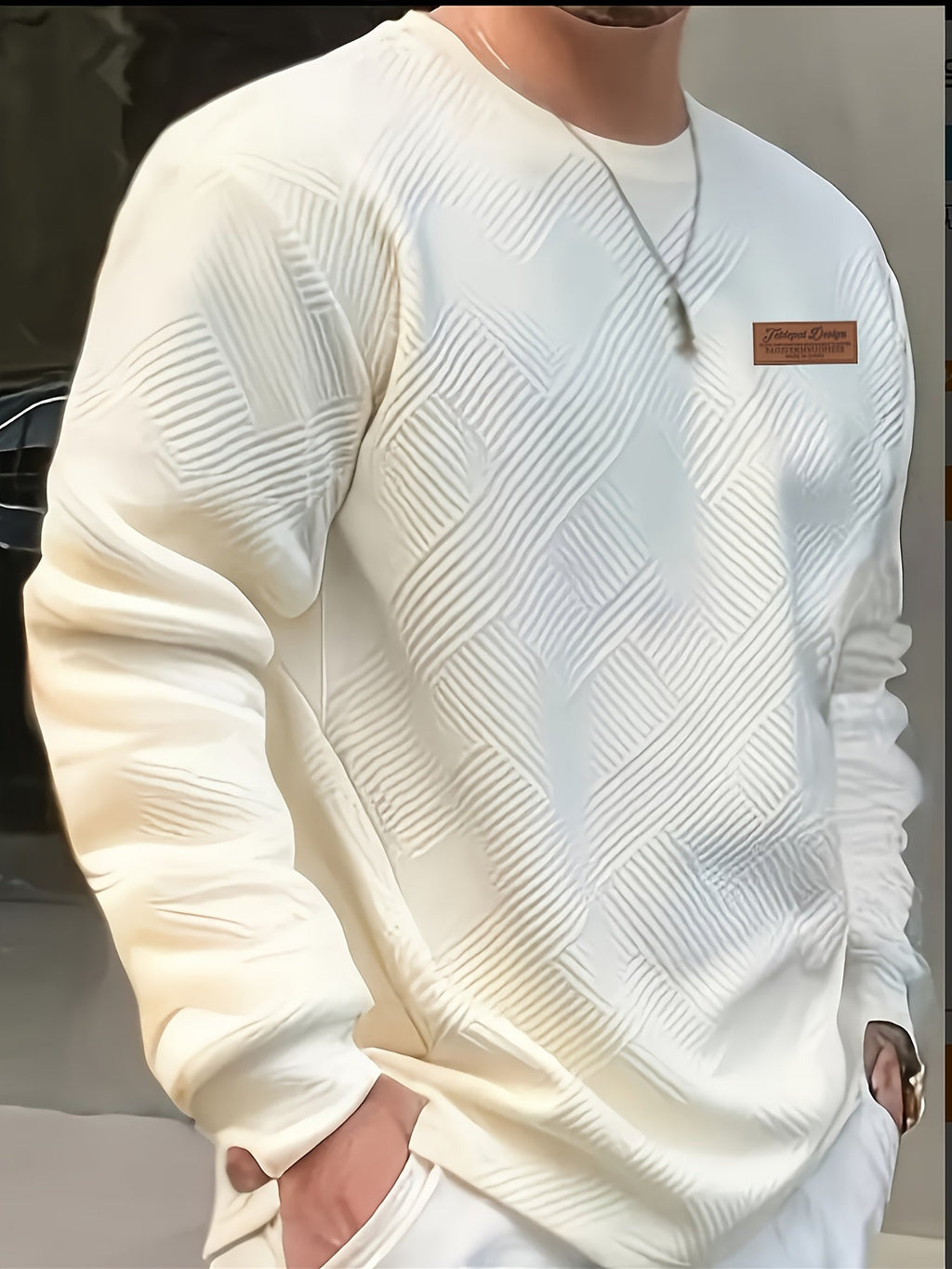Men's textured crew neck sweatshirt with a relaxed everyday fit