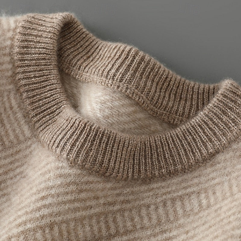 Men's textured ribbed knit crew neck sweater in a regular fit