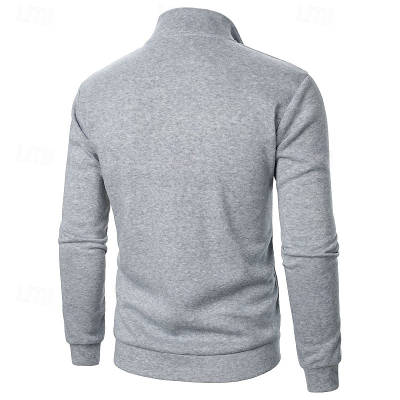 Men's mock-neck quarter-zip pullover with a stand-up collar for winter