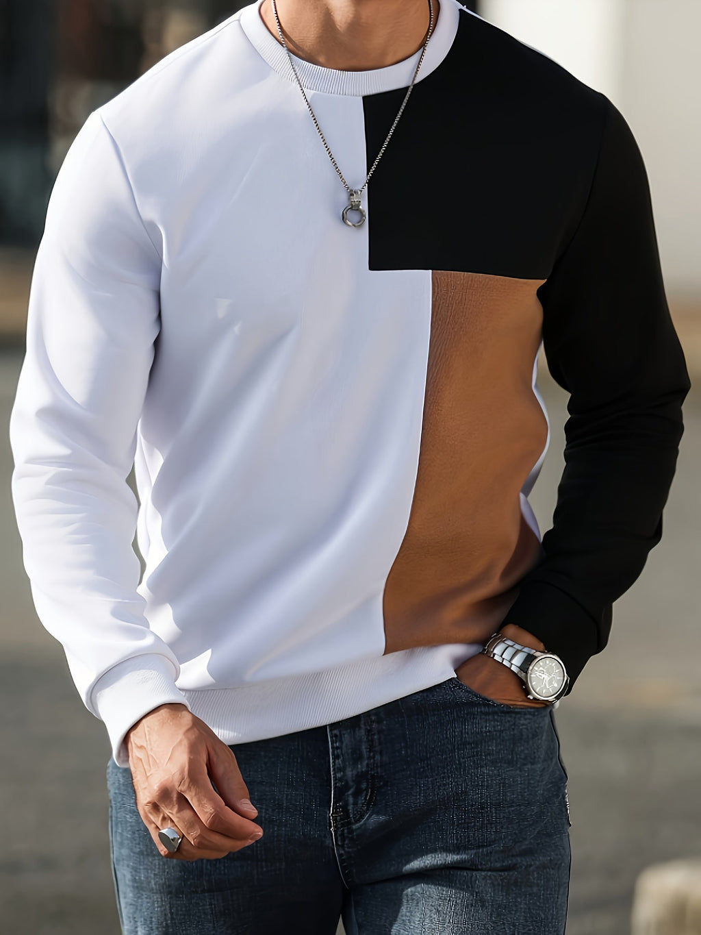 Men's color-block crewneck sweatshirt with ribbed cuffs and hem