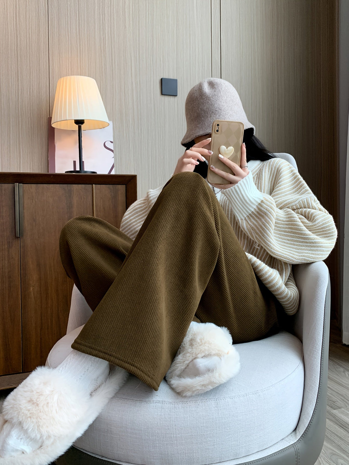 Women's ginger wide-leg lounge pants with a soft, cozy lining